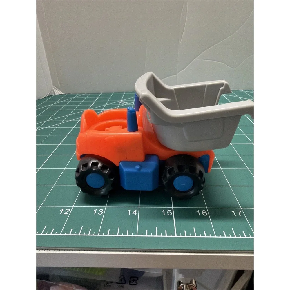 Fisher-Price Little People Red Blue Grey Plastic Dump‎ Truck Toy 2002 Mattel